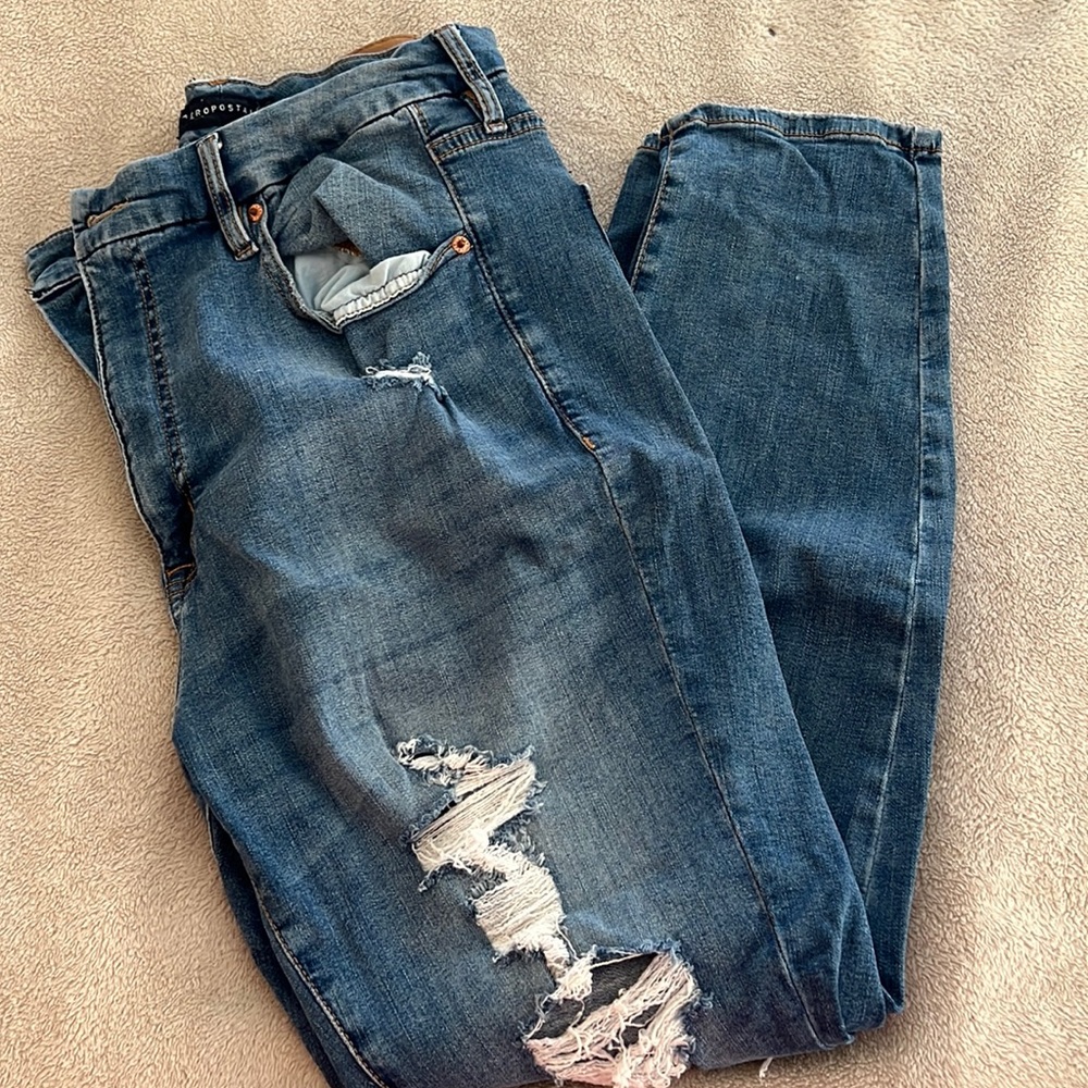 Super high rise Kirby jagging, distressed size 14 regular.